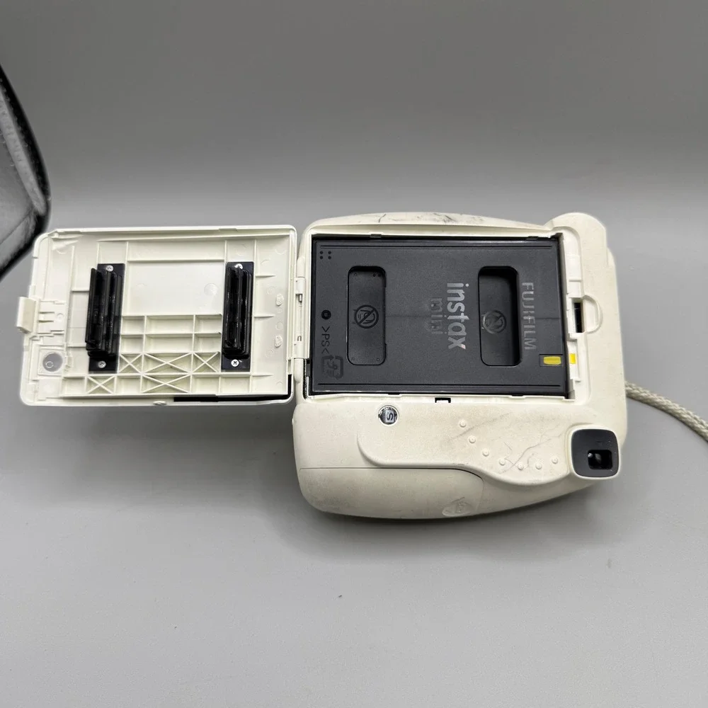Fujifilm Instax Mini 8 Instant Film Camera White Vintage Lightweight